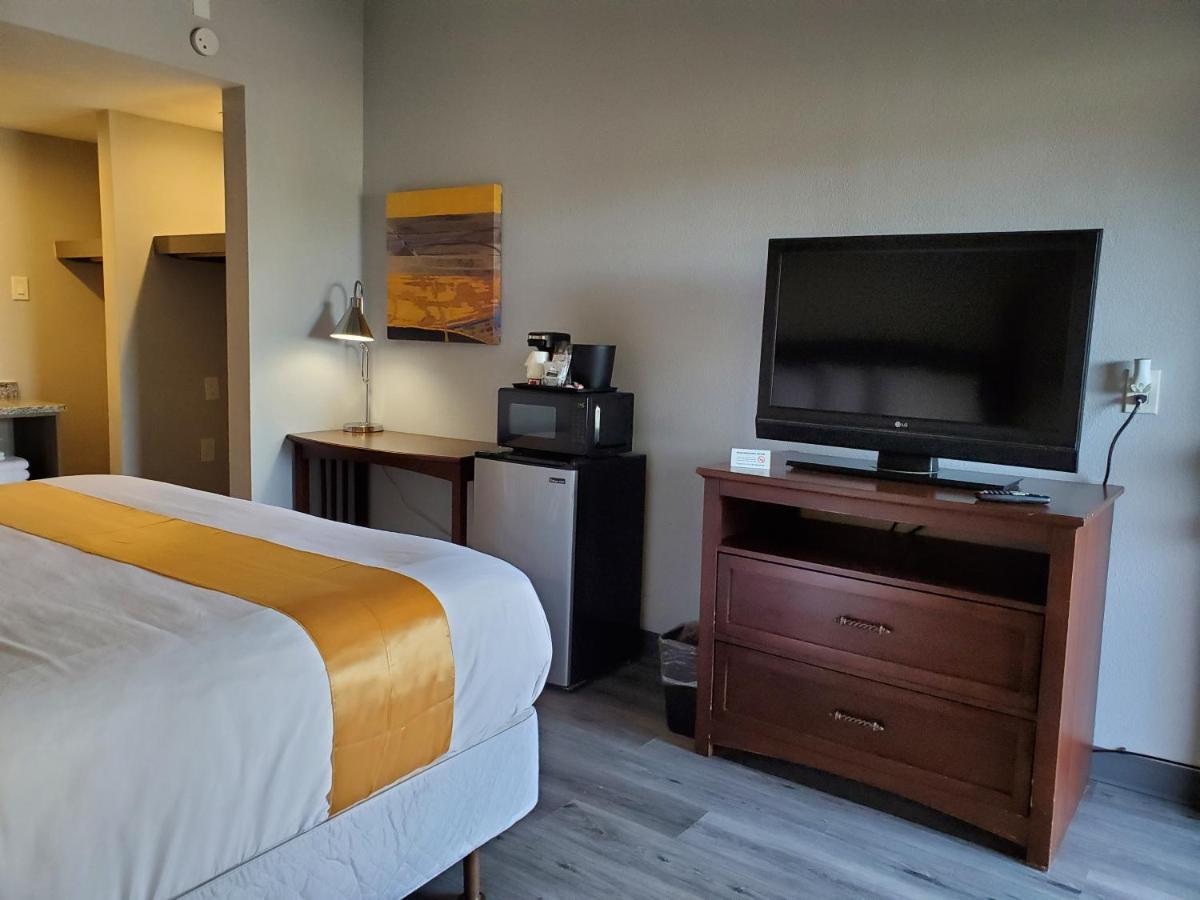 Happy Bay Hotel Бей Сити Екстериор снимка