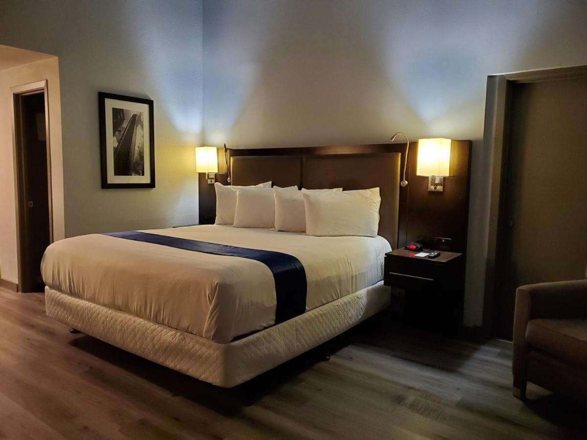 Happy Bay Hotel Бей Сити Екстериор снимка